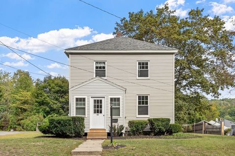 93 Overland St Fitchburg MA 01420