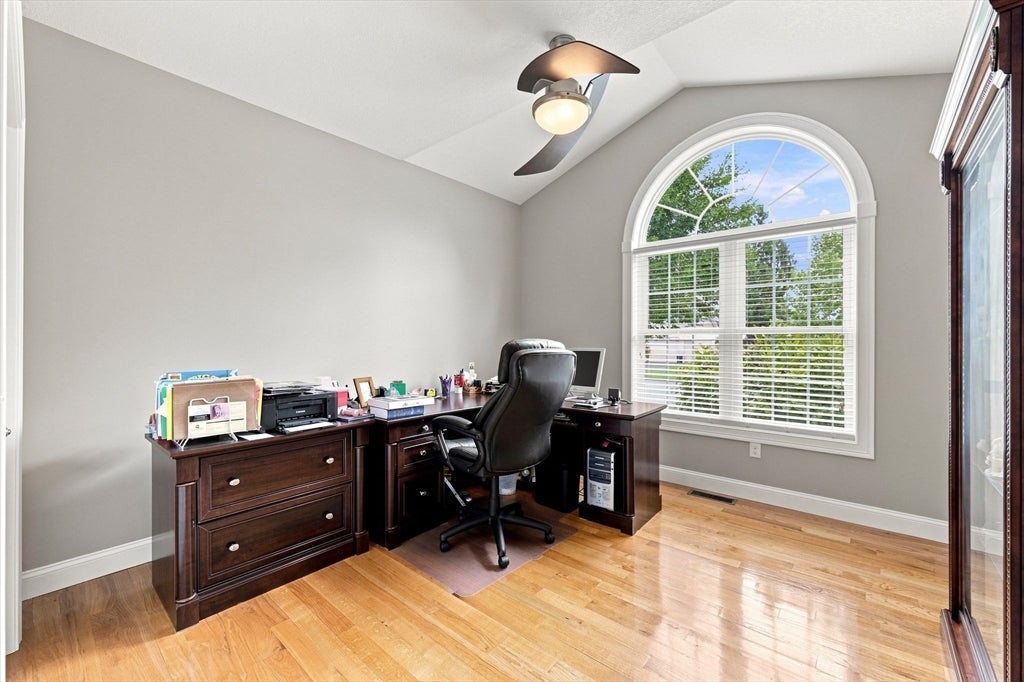 154 Mayflower Ave, Chicopee, MA, 154 Mayflower Ave, Chicopee, MA Photo #17