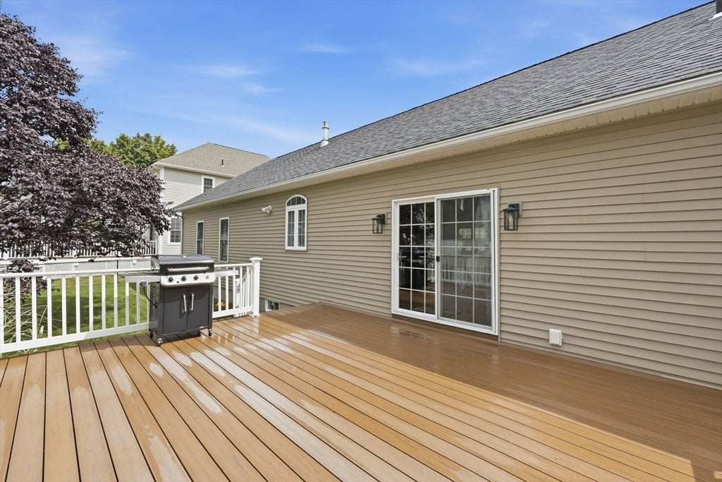 154 Mayflower Ave, Chicopee, MA, 154 Mayflower Ave, Chicopee, MA Photo #29