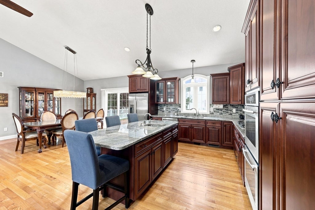 154 Mayflower Ave, Chicopee, MA, 154 Mayflower Ave, Chicopee, MA Photo #12