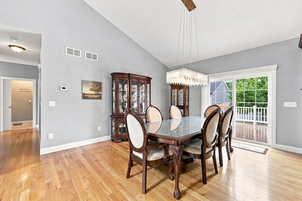 154 Mayflower Ave, Chicopee, MA, 154 Mayflower Ave, Chicopee, MA Photo #8