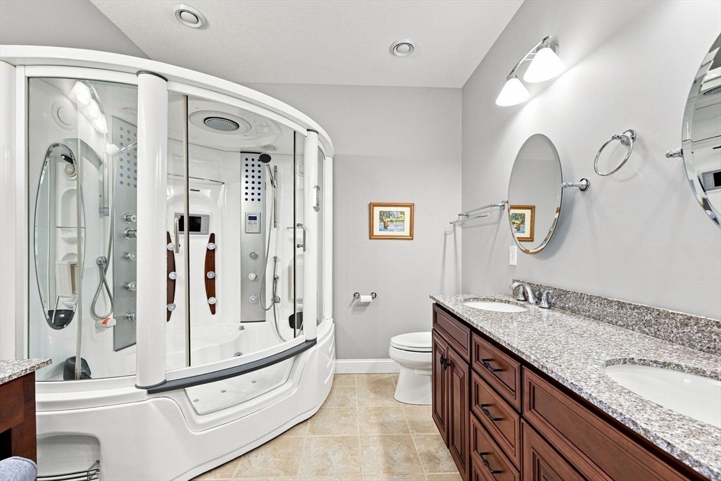 154 Mayflower Ave, Chicopee, MA, 154 Mayflower Ave, Chicopee, MA Photo #25
