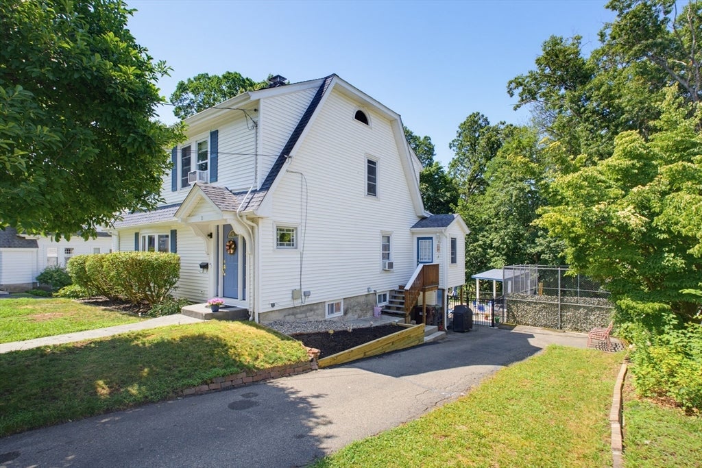 71 Circuit Rd