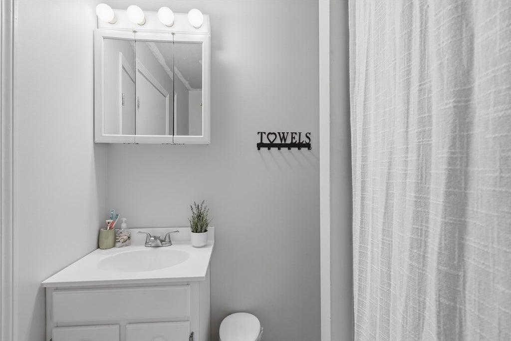 172 Ayer Road #A, Shirley, MA, 172 Ayer Road #A, Shirley, MA Photo #21