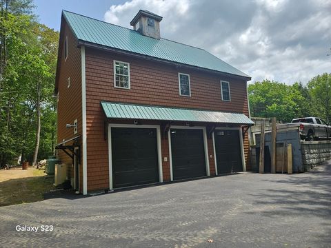 232 Sherbert Rd Ashburnham MA 01430
