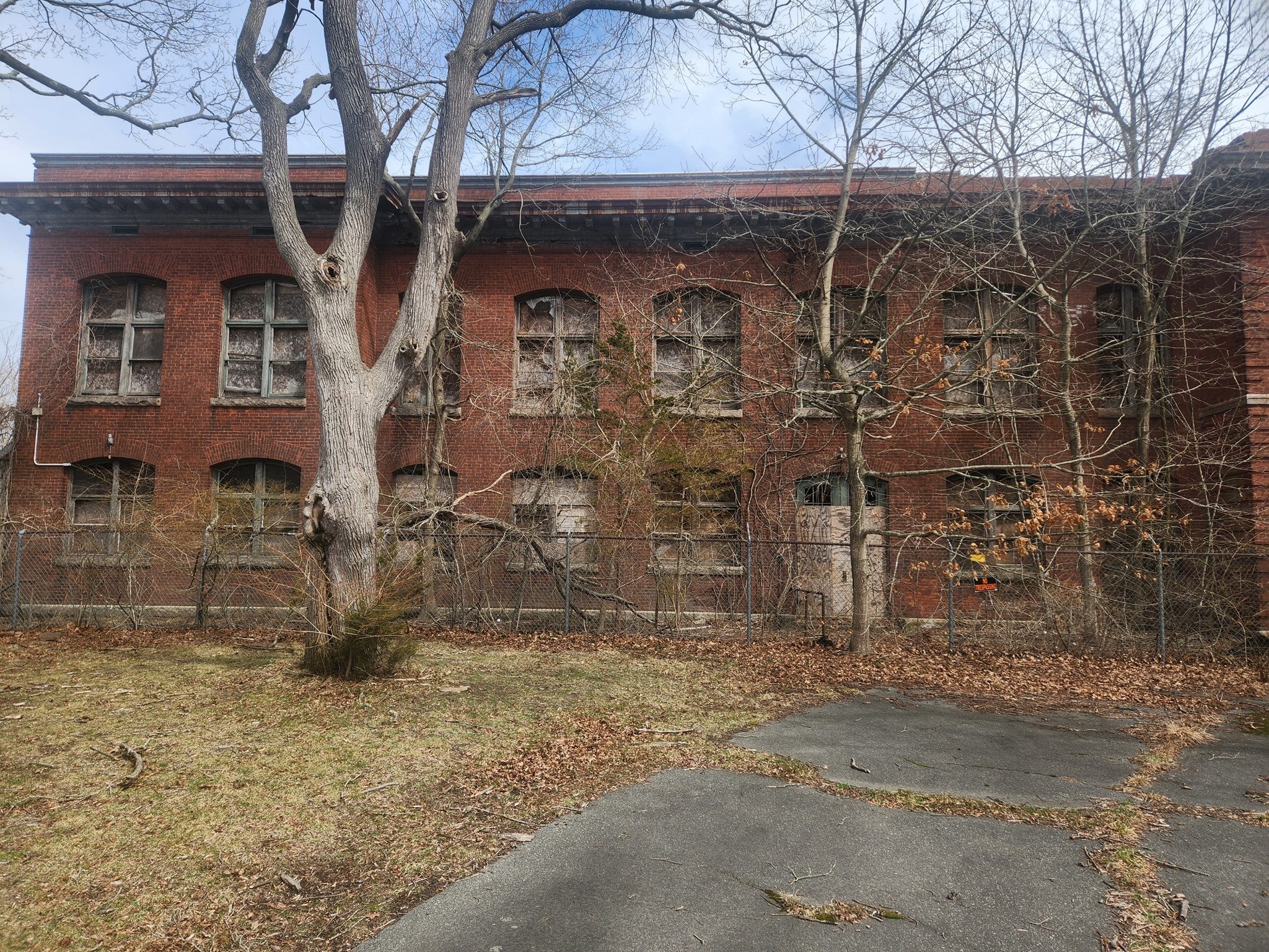 0 Pleasant St