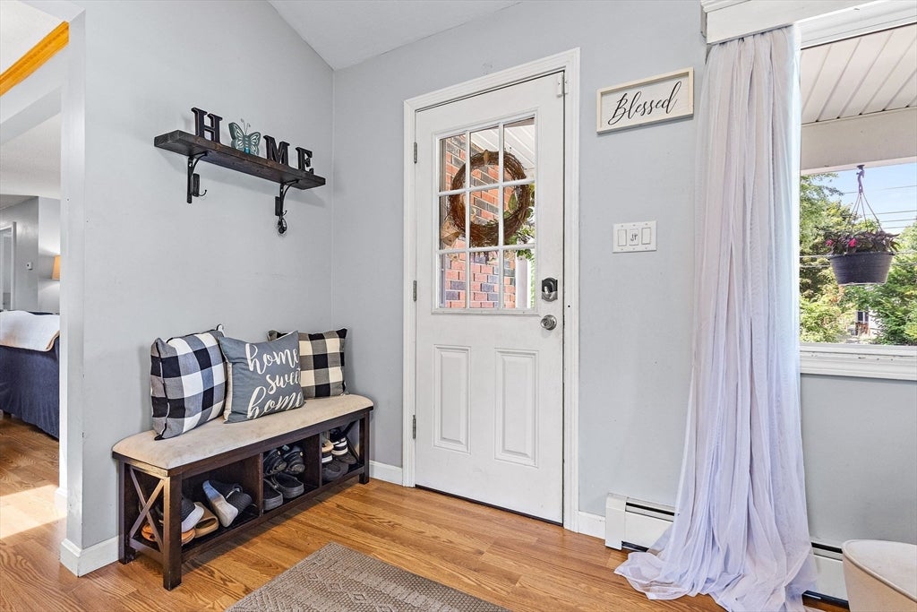 28 Lillian Ter