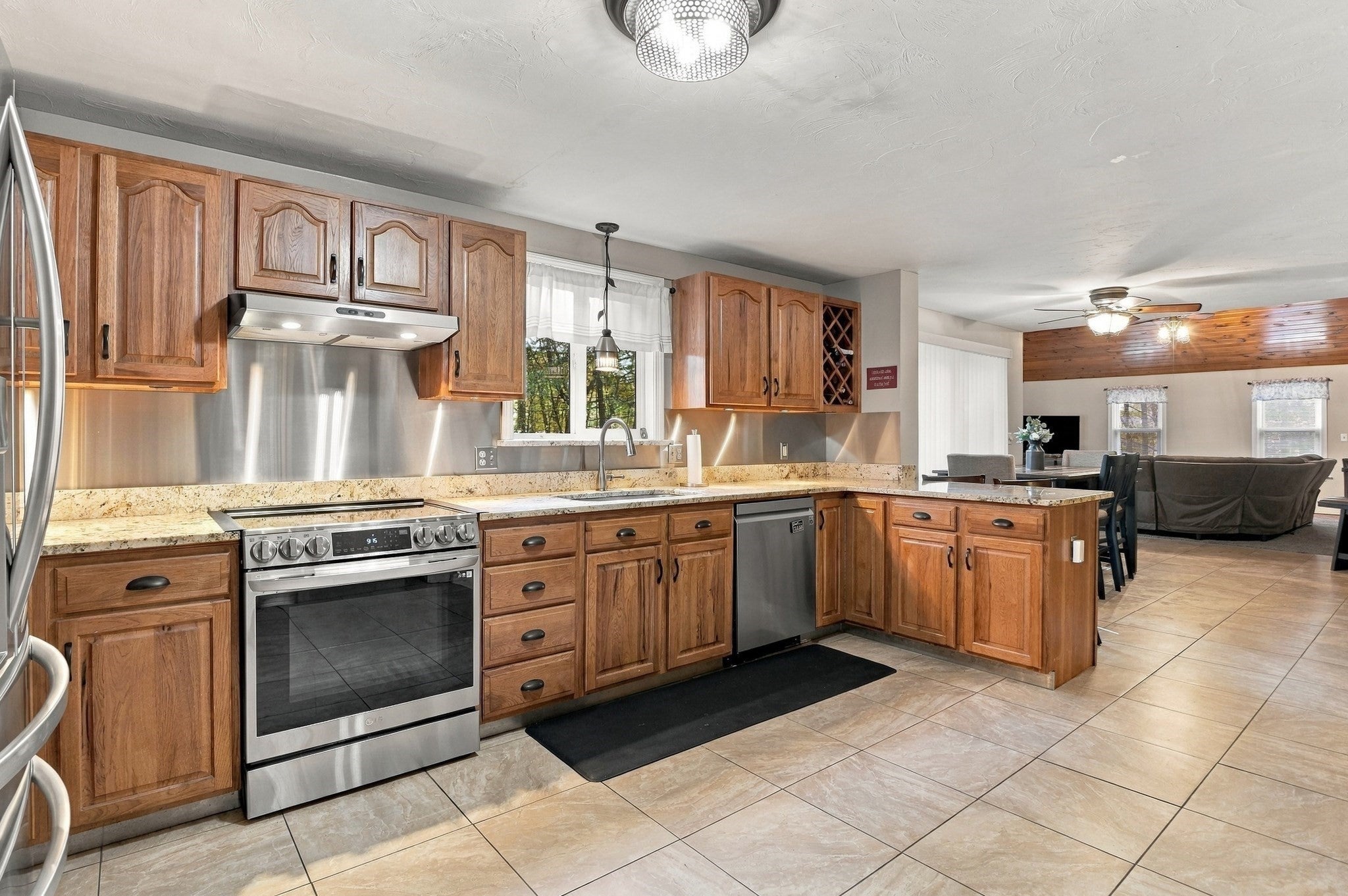 23 Talon Drive, Millville, MA, 23 Talon Drive, Millville, MA Photo #8