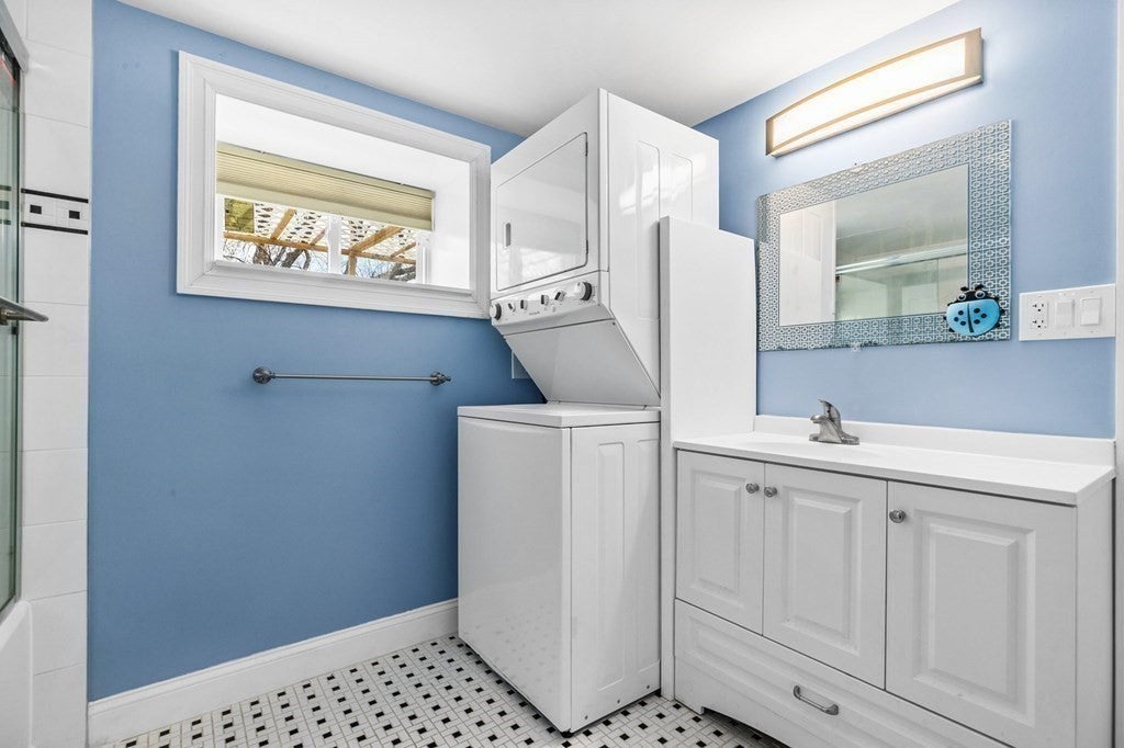574 Nantasket Ave - (574) AVE, Hull, MA, 574 Nantasket Ave - (574) AVE, Hull, MA Photo #32