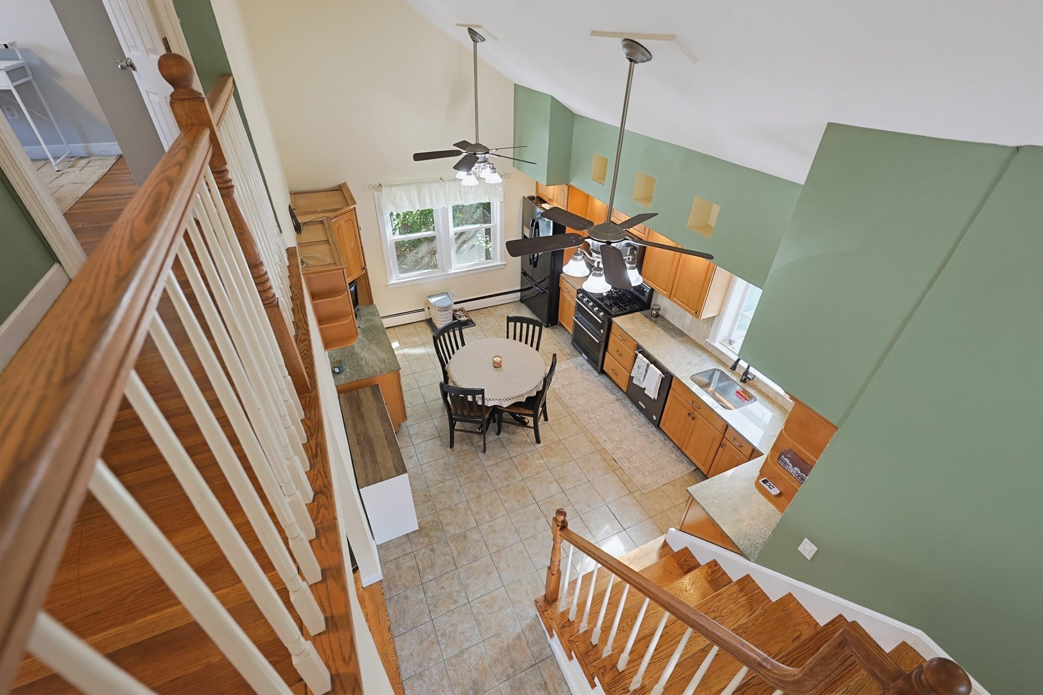 122 Westview Dr, Norwood, MA Photo #9