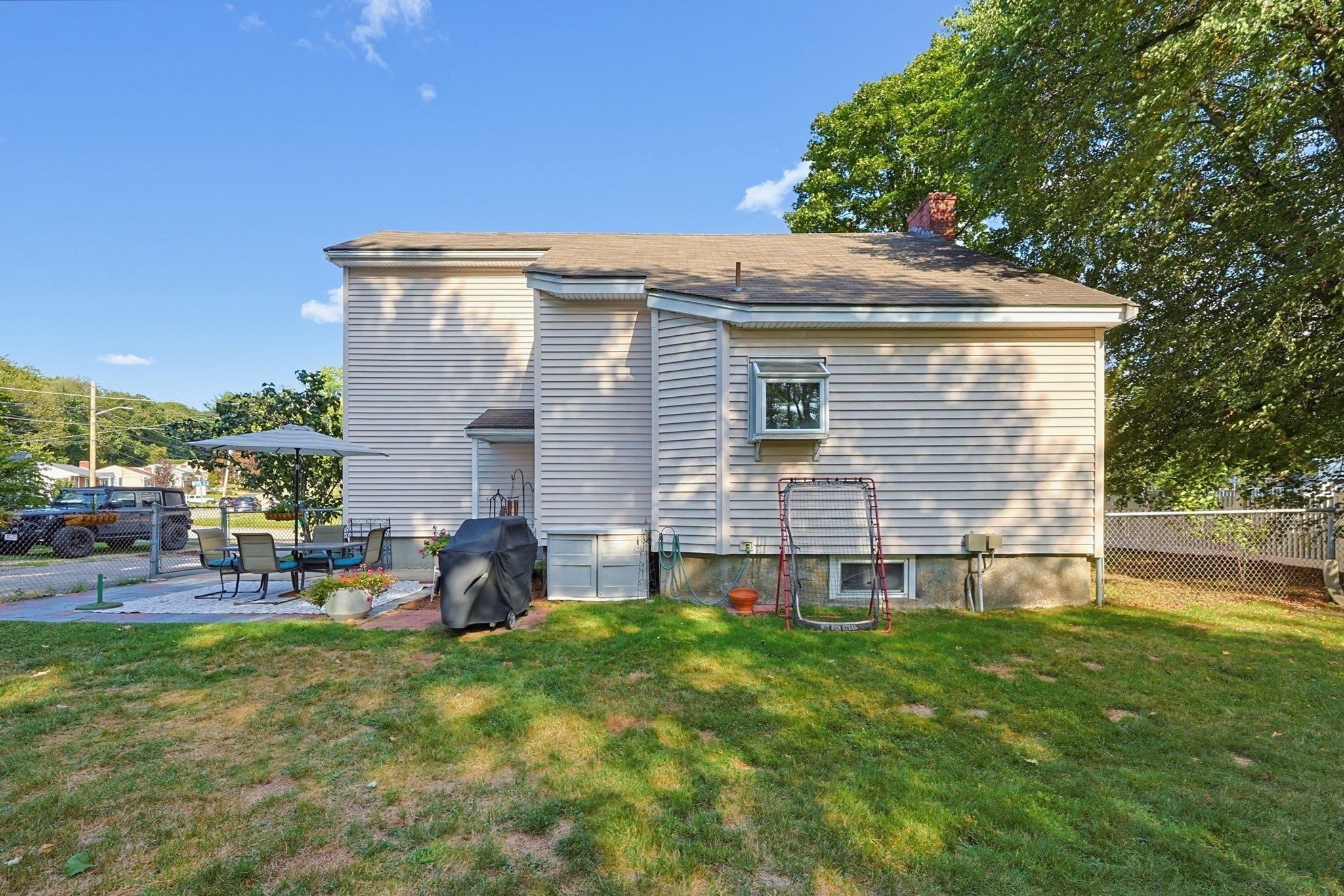 122 Westview Dr, Norwood, MA Photo #28