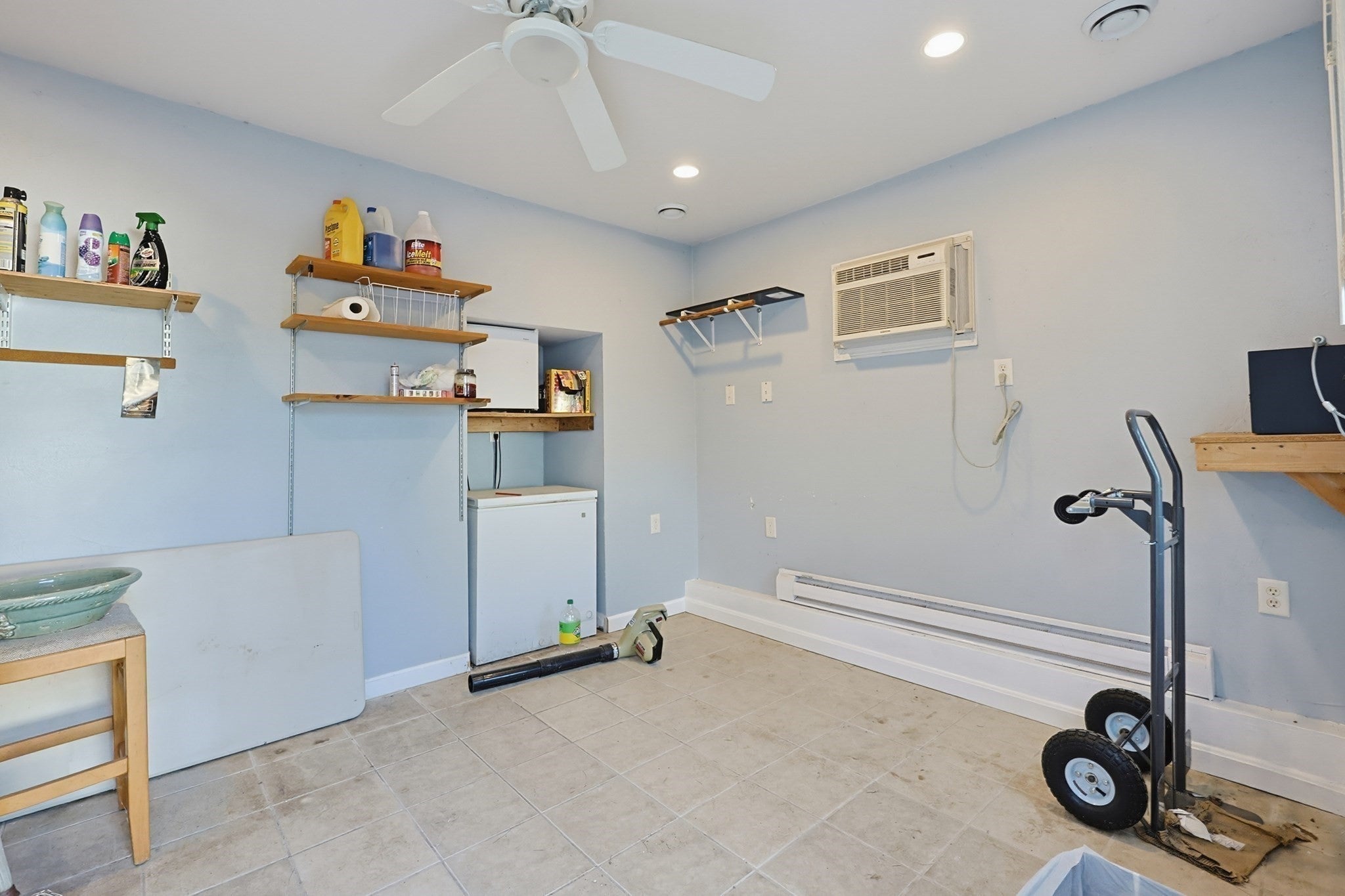 122 Westview Dr, Norwood, MA Photo #31