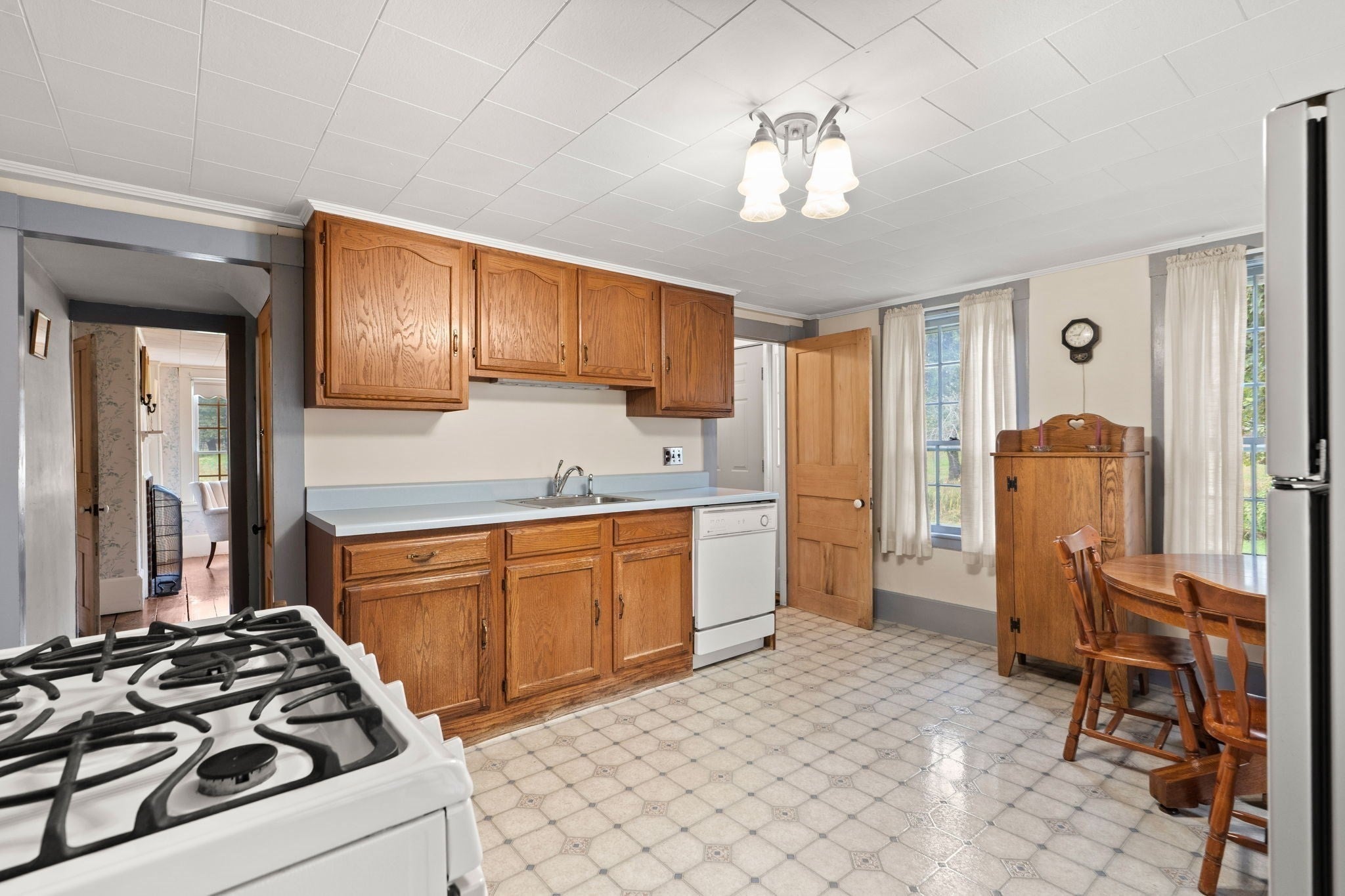 55 Garrison St, Groveland, MA, 55 Garrison St, Groveland, MA Photo #18
