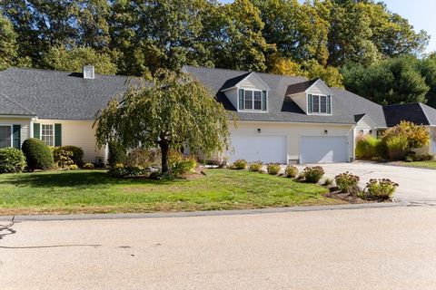 11 Coldspring Dr B Sutton MA 01590