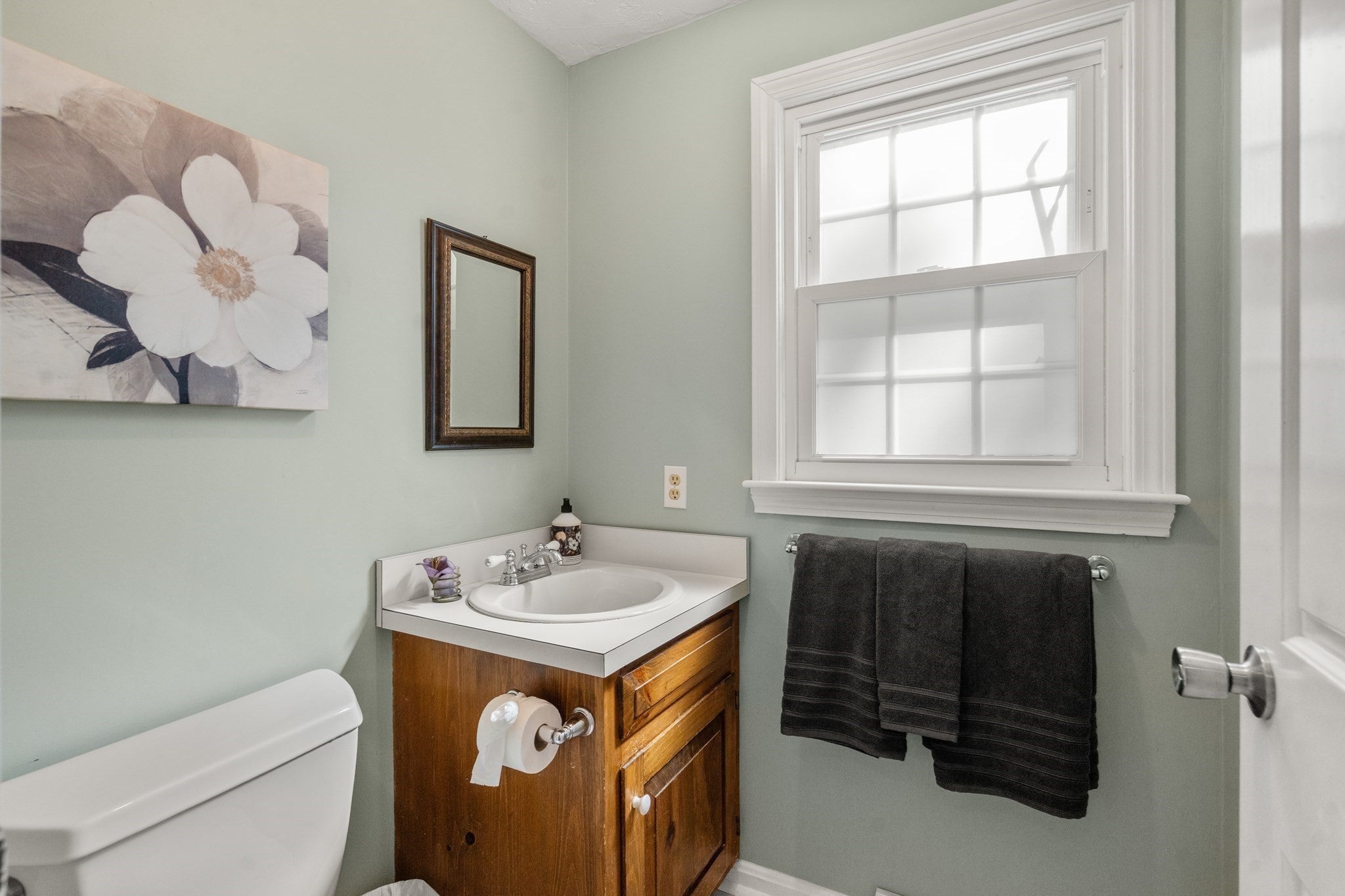 942 Salem End Road, Framingham, MA, 942 Salem End Road, Framingham, MA Photo #9