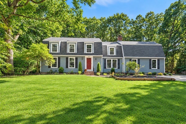 942 SALEM END RD, FRAMINGHAM, MA 01702 - Image 3fb26796d56b0d64bcb8061c8c4ea2e2/3803647348