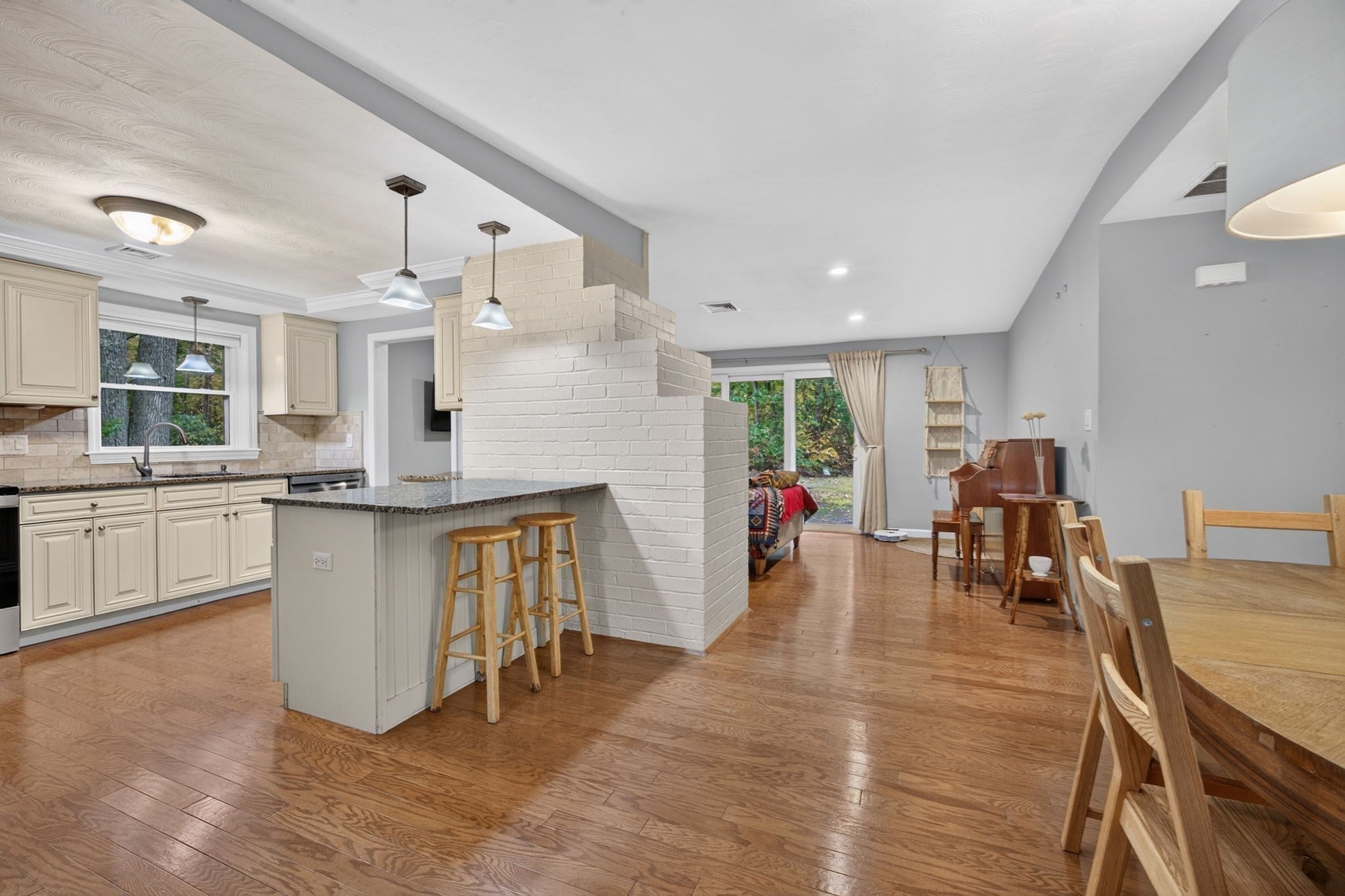 24 Raleigh Road, Framingham, MA, 24 Raleigh Road, Framingham, MA Photo #13