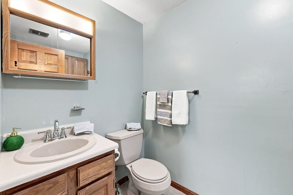 E-46 Scotty Hollow Dr #E-46, Chelmsford, MA, E-46 Scotty Hollow Dr #E-46, Chelmsford, MA Photo #17