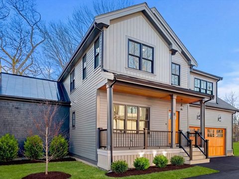 Photo of 7 Flatley Ave, Manchester, MA 01944 (MLS # 73492577)