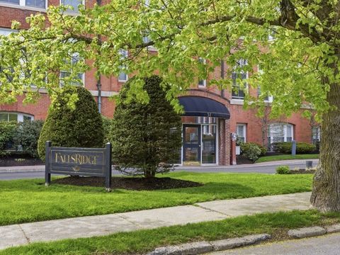 Photo of 51 Pettee St #47, Newton, MA 02464 (MLS # 73511938)