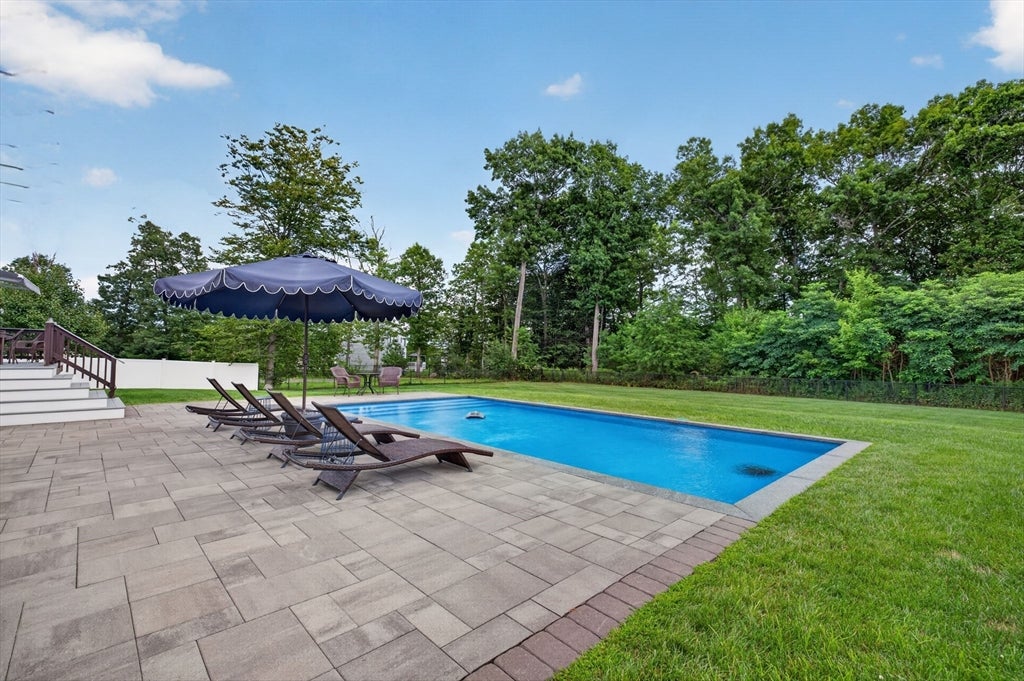 20 Kelly Ln, Brockton, MA, 20 Kelly Ln, Brockton, MA Photo #9