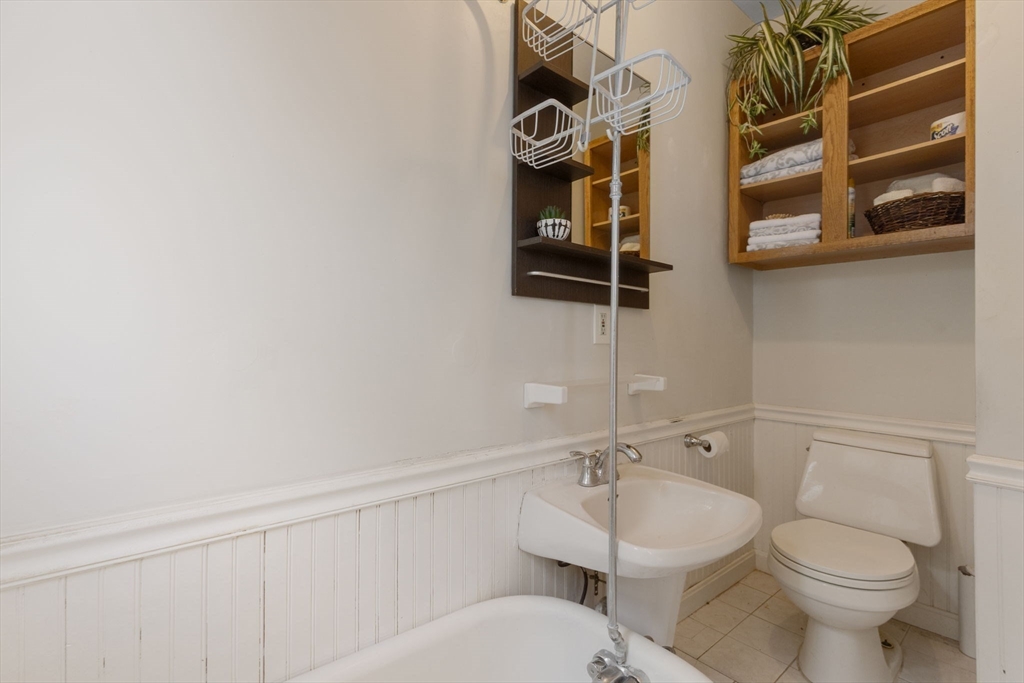 26 Plymouth St #3, Cambridge, MA Photo #6