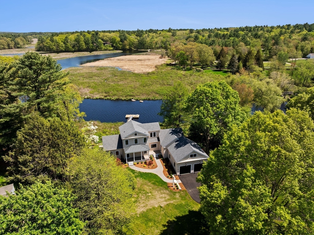 38 Old Shipyard Ln