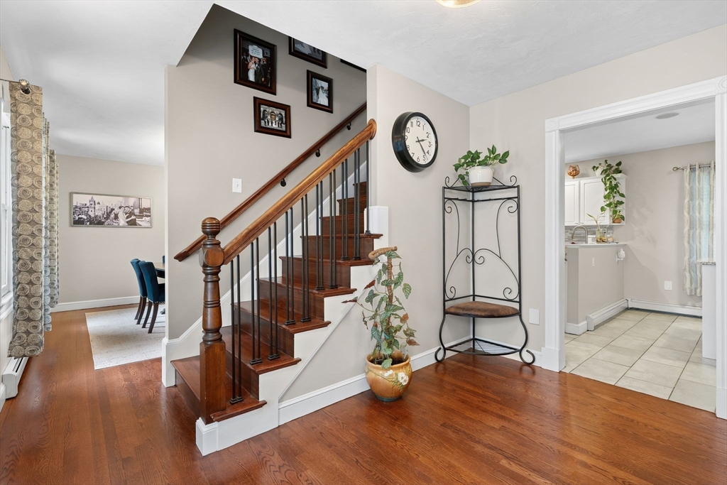 159 Pond St