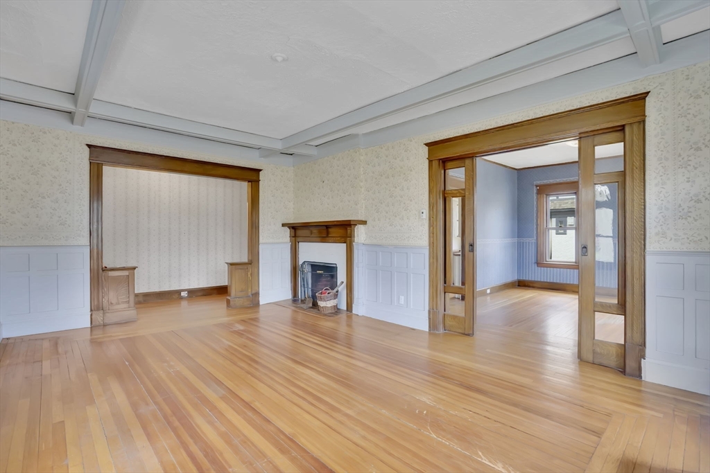 62 Firglade Ave