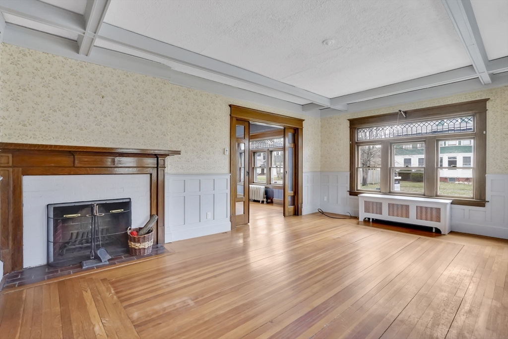 62 Firglade Ave