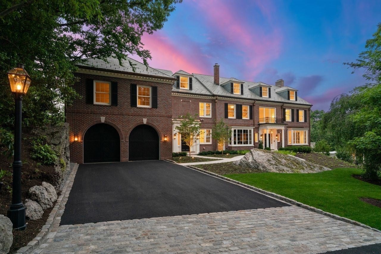 9 The Ledges Rd, Newton, MA, 9 The Ledges Rd, Newton, MA Photo #33