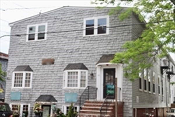 118 Pleasant Street 22-D