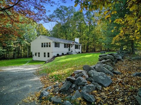 207 Bigelow St Marlborough MA 01752