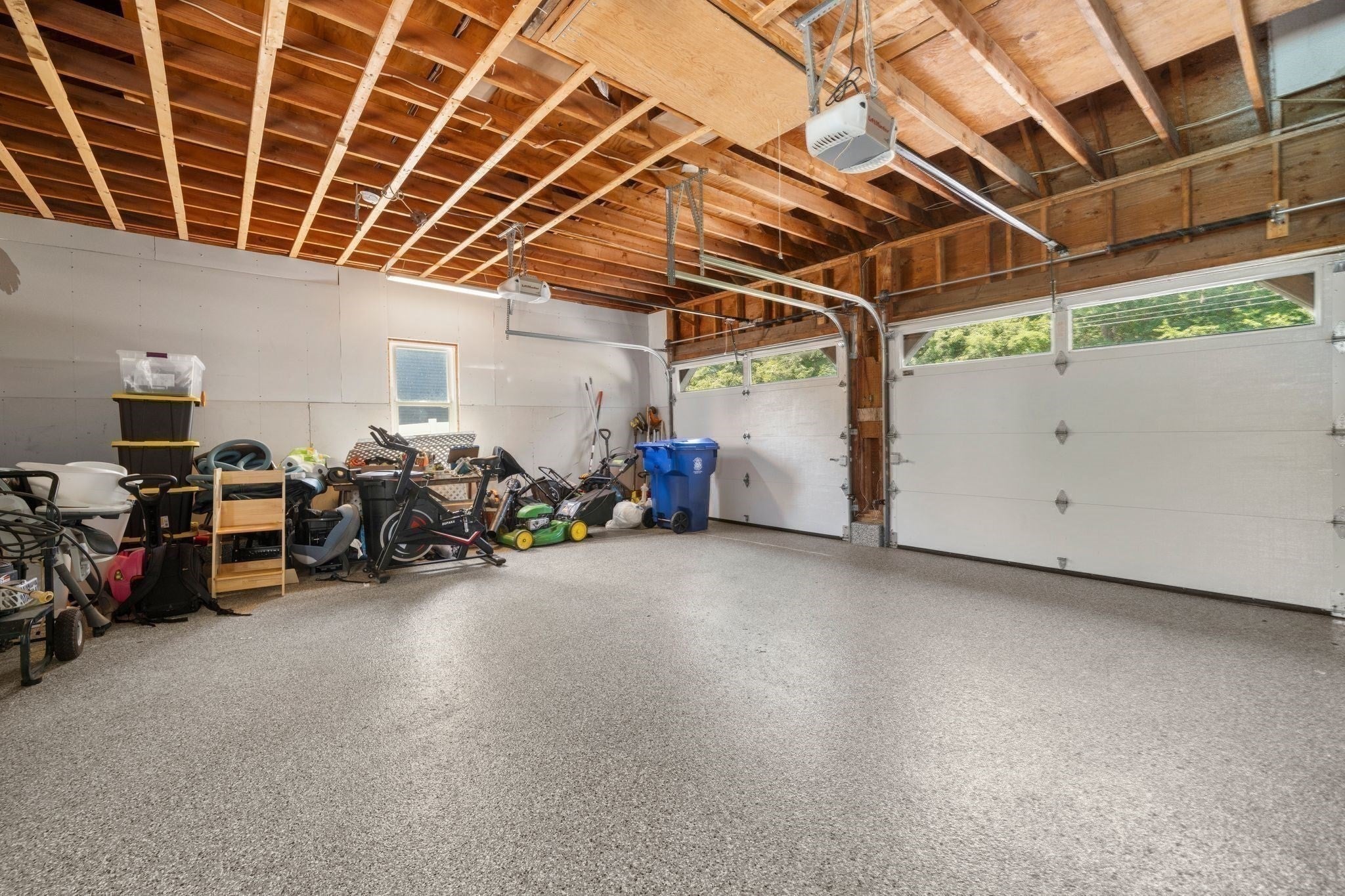 247 Fremont St, Taunton, MA Photo #36