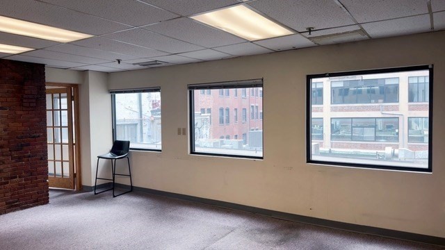 200 Lincoln St 403