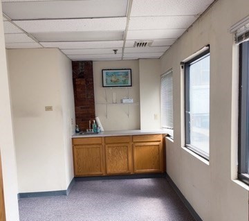 200 Lincoln St 403