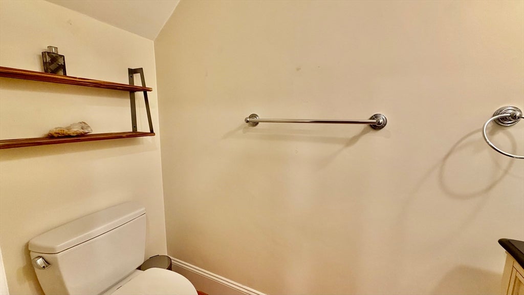 865 Lagrange St #4, Boston, MA, 865 Lagrange St #4, Boston, MA Photo #8