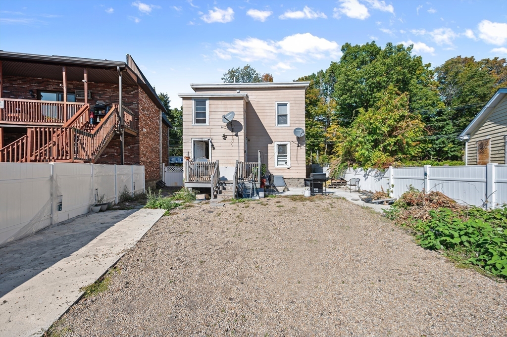 1081 Lawrence St #2, Lowell, MA Photo #9