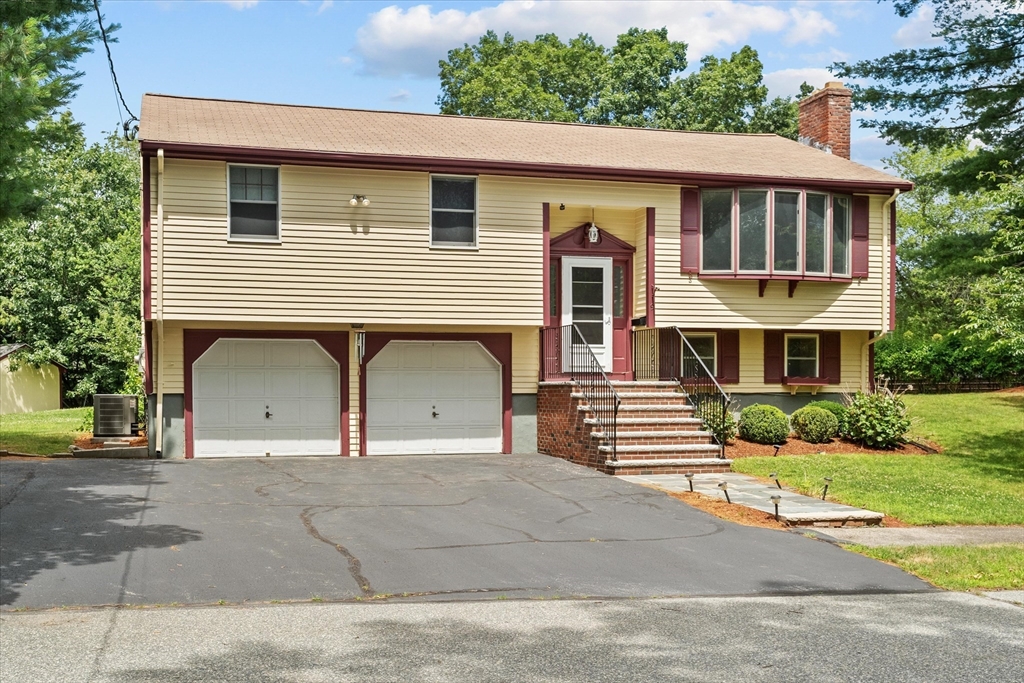9 Brentwood Dr