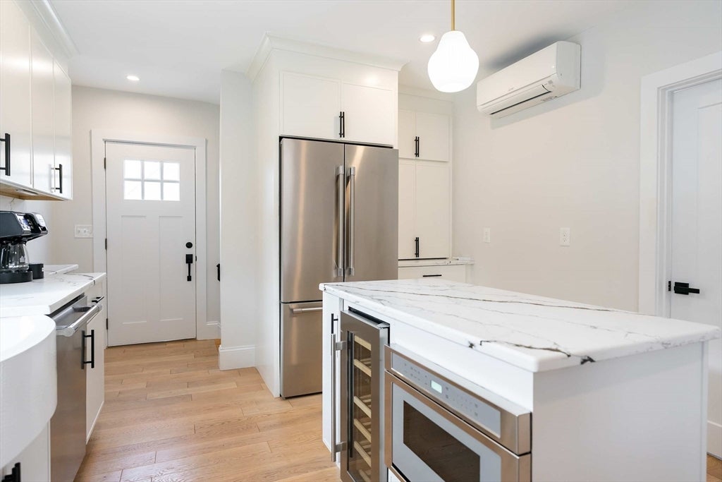 57 Garrison Ave 2A