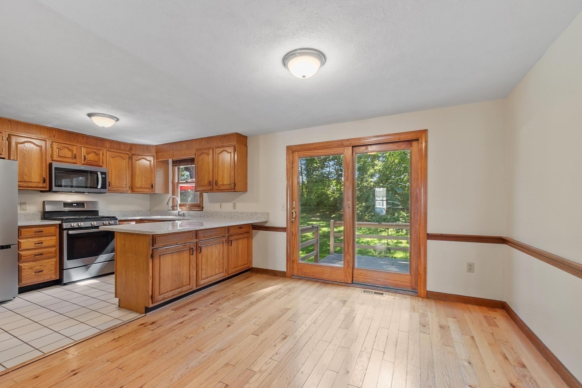 895 Wellman Avenue #895, Chelmsford, MA, 895 Wellman Avenue #895, Chelmsford, MA Photo #10