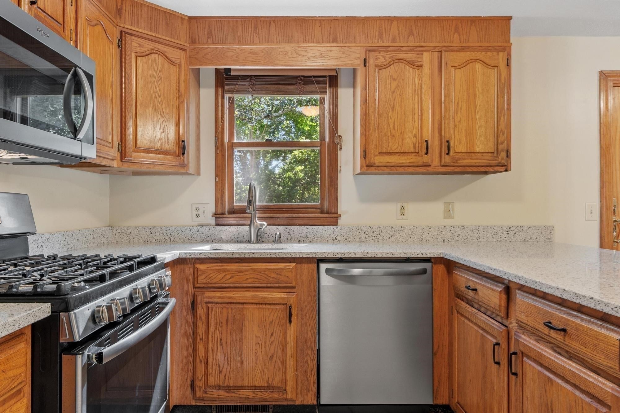 895 Wellman Avenue #895, Chelmsford, MA, 895 Wellman Avenue #895, Chelmsford, MA Photo #11