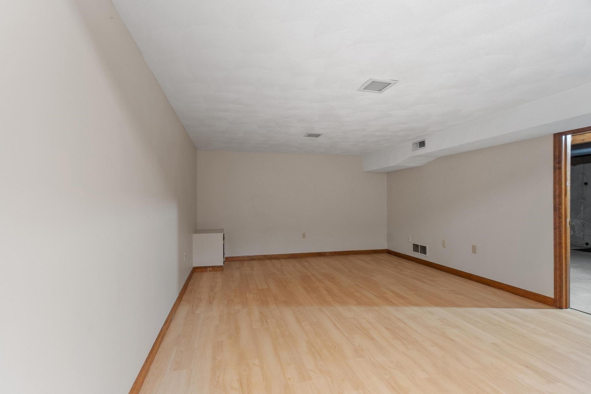 895 Wellman Avenue #895, Chelmsford, MA, 895 Wellman Avenue #895, Chelmsford, MA Photo #25