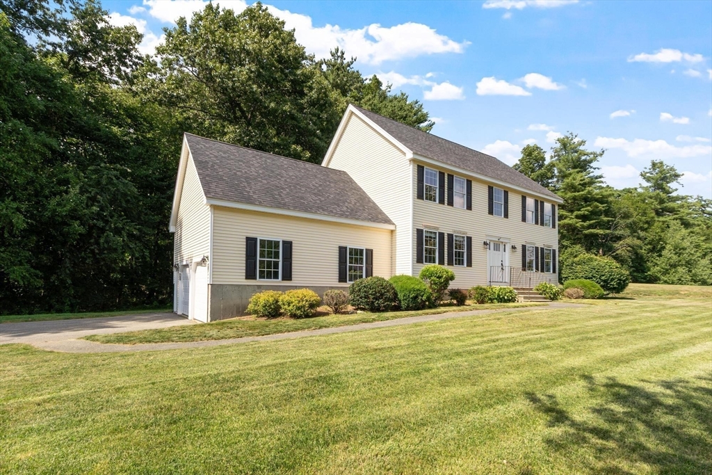 3 Perham Circle