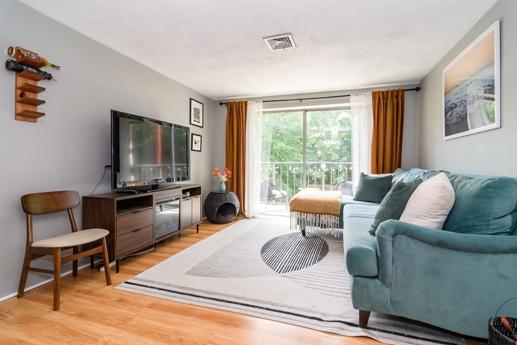 136 Central St C6