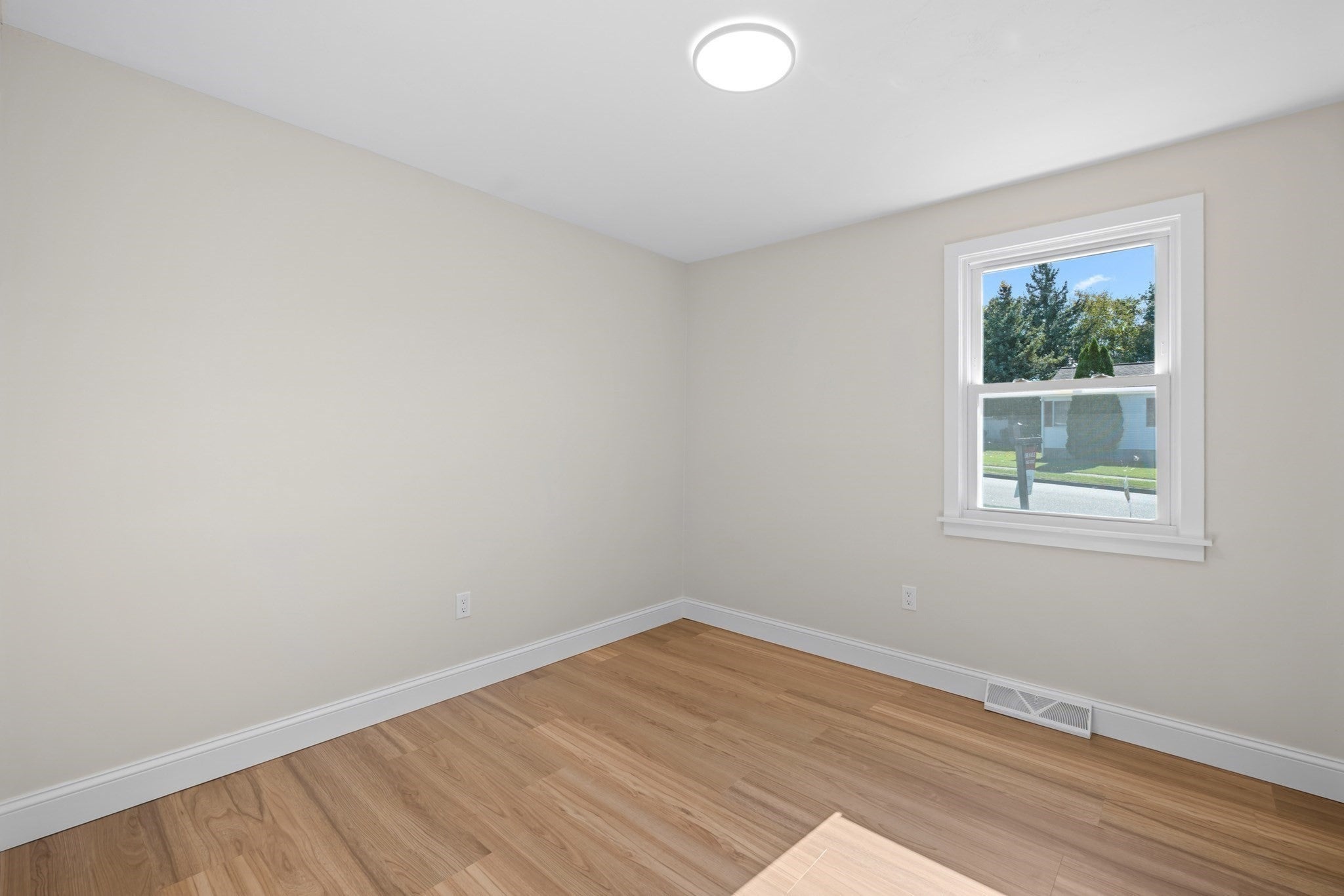 11 Timrod Dr, Worcester, MA, 11 Timrod Dr, Worcester, MA Photo #17