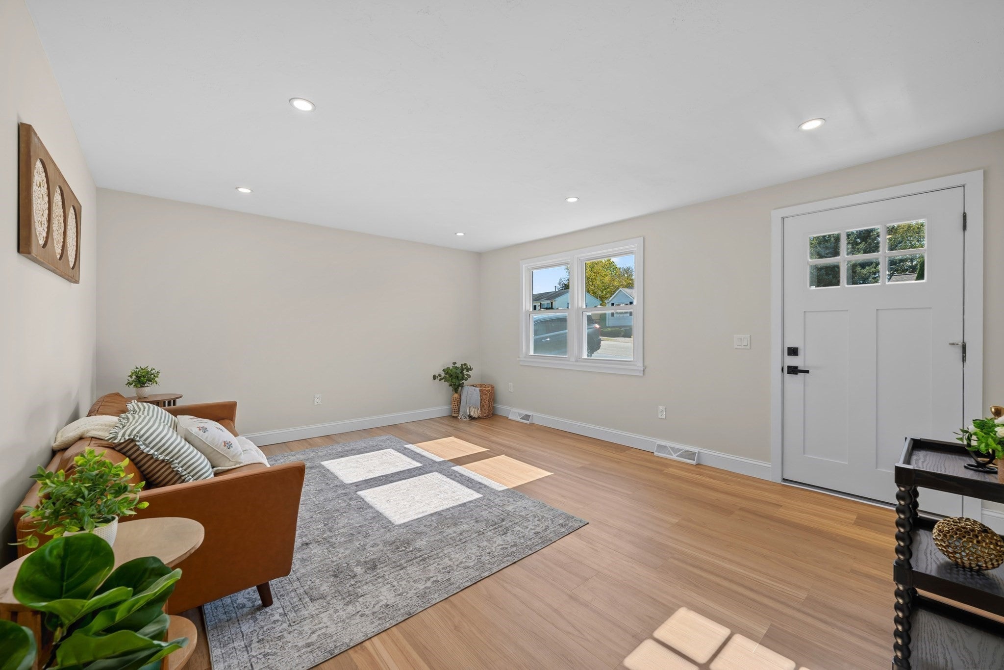11 Timrod Dr, Worcester, MA, 11 Timrod Dr, Worcester, MA Photo #3