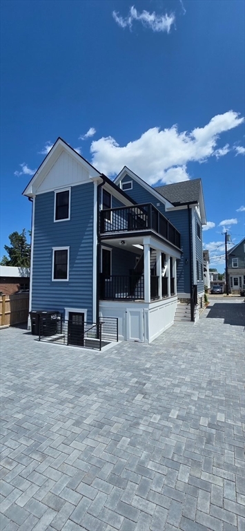 11 Macarthur Street B