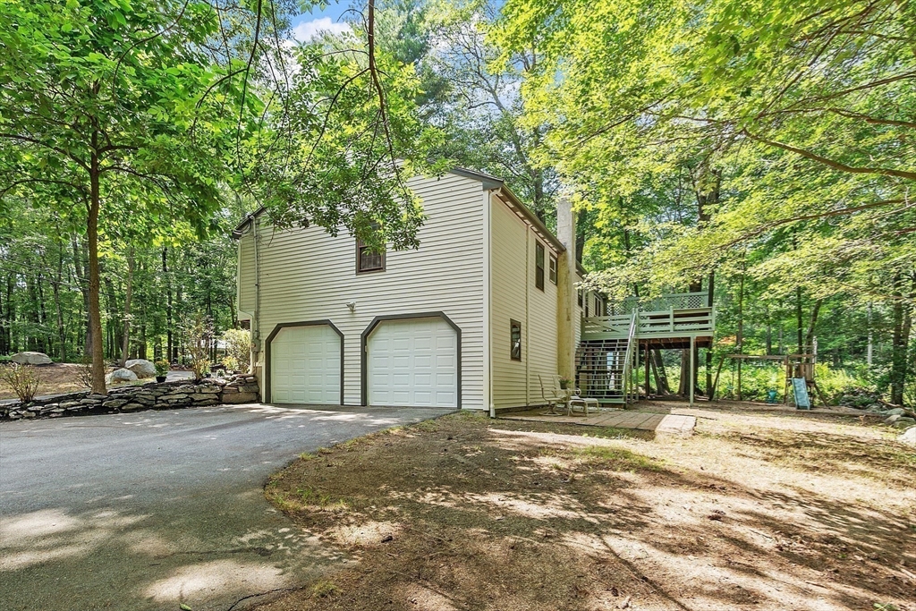 103 Hayward Rd