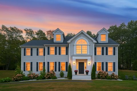 Photo of 14 Birch Hill Drive, Methuen, MA 01844 (MLS # 73452643)